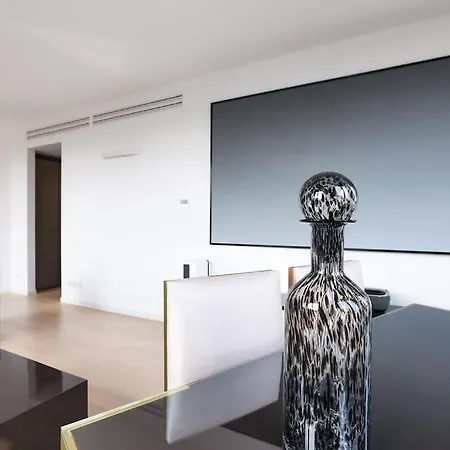 Apartment Luxury Duomo Milan
